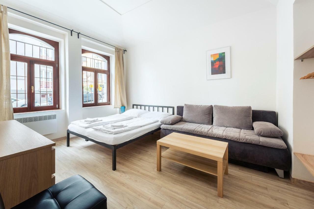 Family Apartments Praha 6 Exterior photo