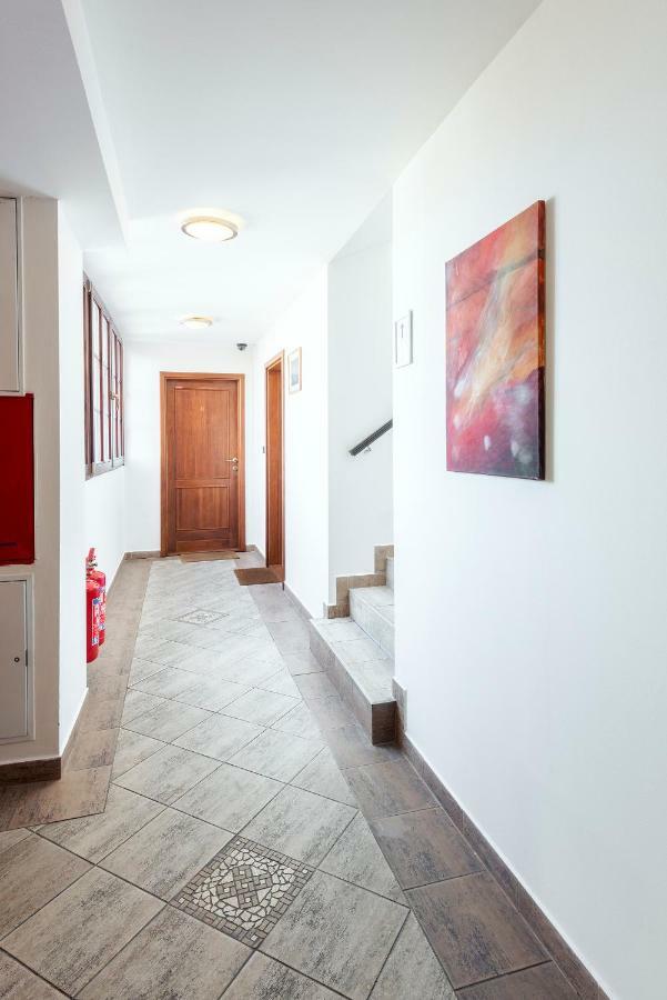 Family Apartments Praha 6 Exterior photo