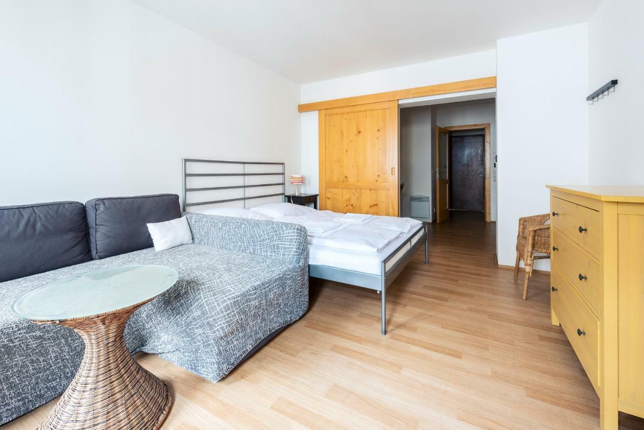 Family Apartments Praha 6 Exterior photo