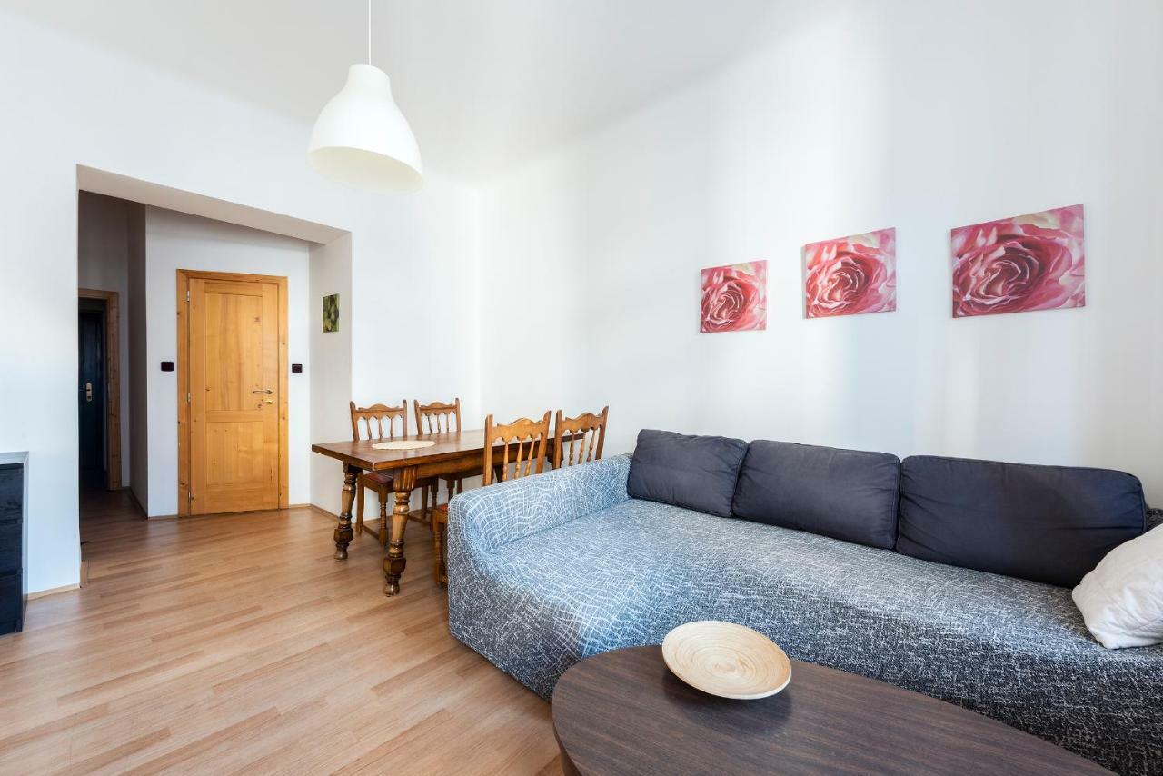 Family Apartments Praha 6 Exterior photo