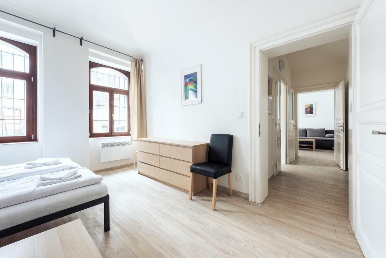 Family Apartments Praha 6 Exterior photo