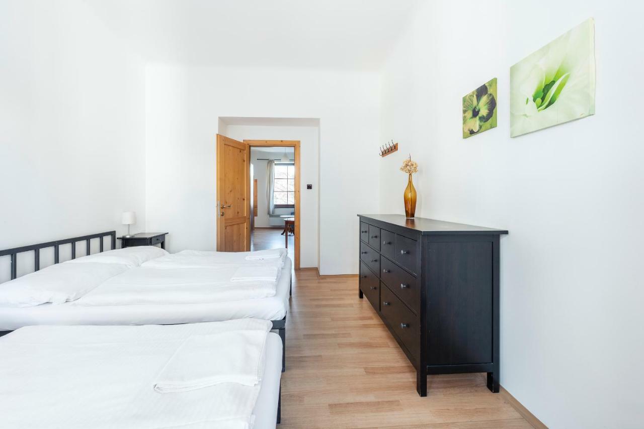 Family Apartments Praha 6 Exterior photo