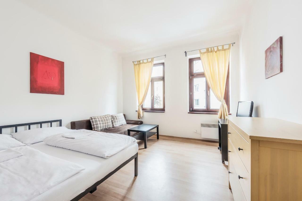 Family Apartments Praha 6 Exterior photo